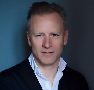 Dr. Christian Bergmann